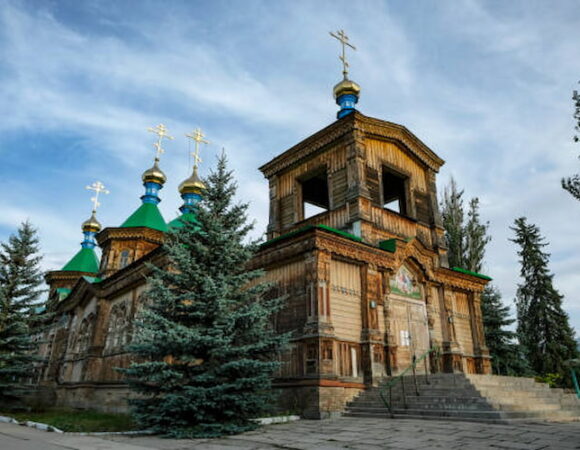 Top 10 Places to Visit in Kyrgyzstan This Year
