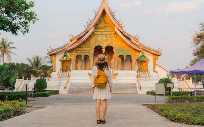 Laos Tour Over Independent Travel