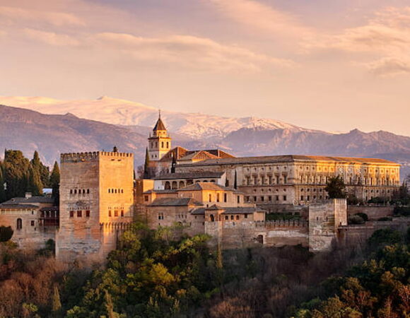 What Travel Etiquette Should Visitors Follow in Spain?